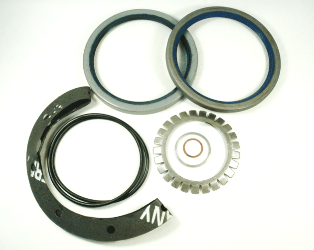 Oil Seals For Truck And Bus 1